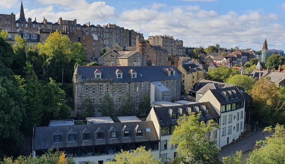 Various accommodation types in Edinburgh