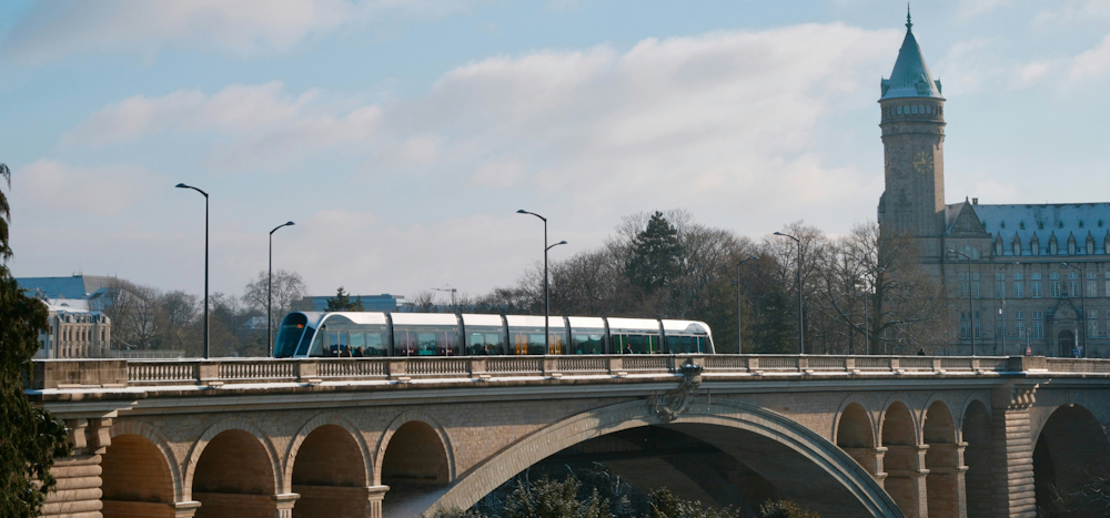 Tram in Luxembourg by Marc Blue on Unsplash