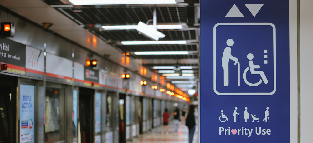 Accessibility in Singapore MRT by Donny Hery via Shutterstock 