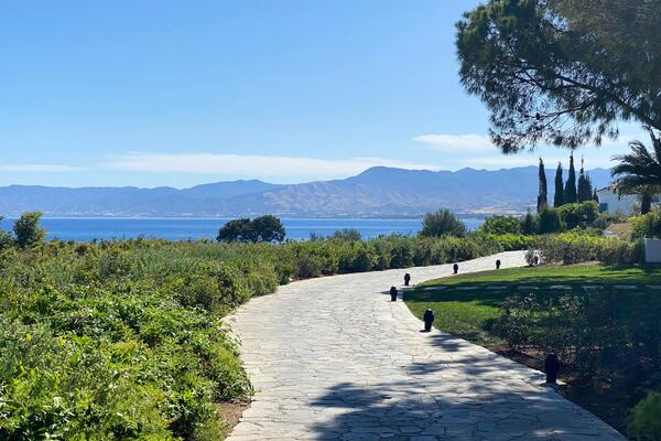 Relaxing spot in Paphos, Cyprus, by Secret Travel Guide on Unsplash